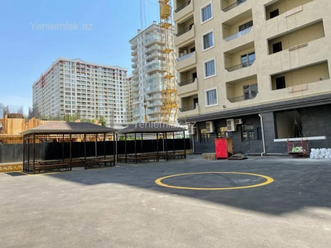 Satılır 4 otaqlı yeni tikili 147 m²