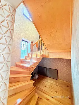 Satılır 4 otaqlı həyət evi 140 m²
