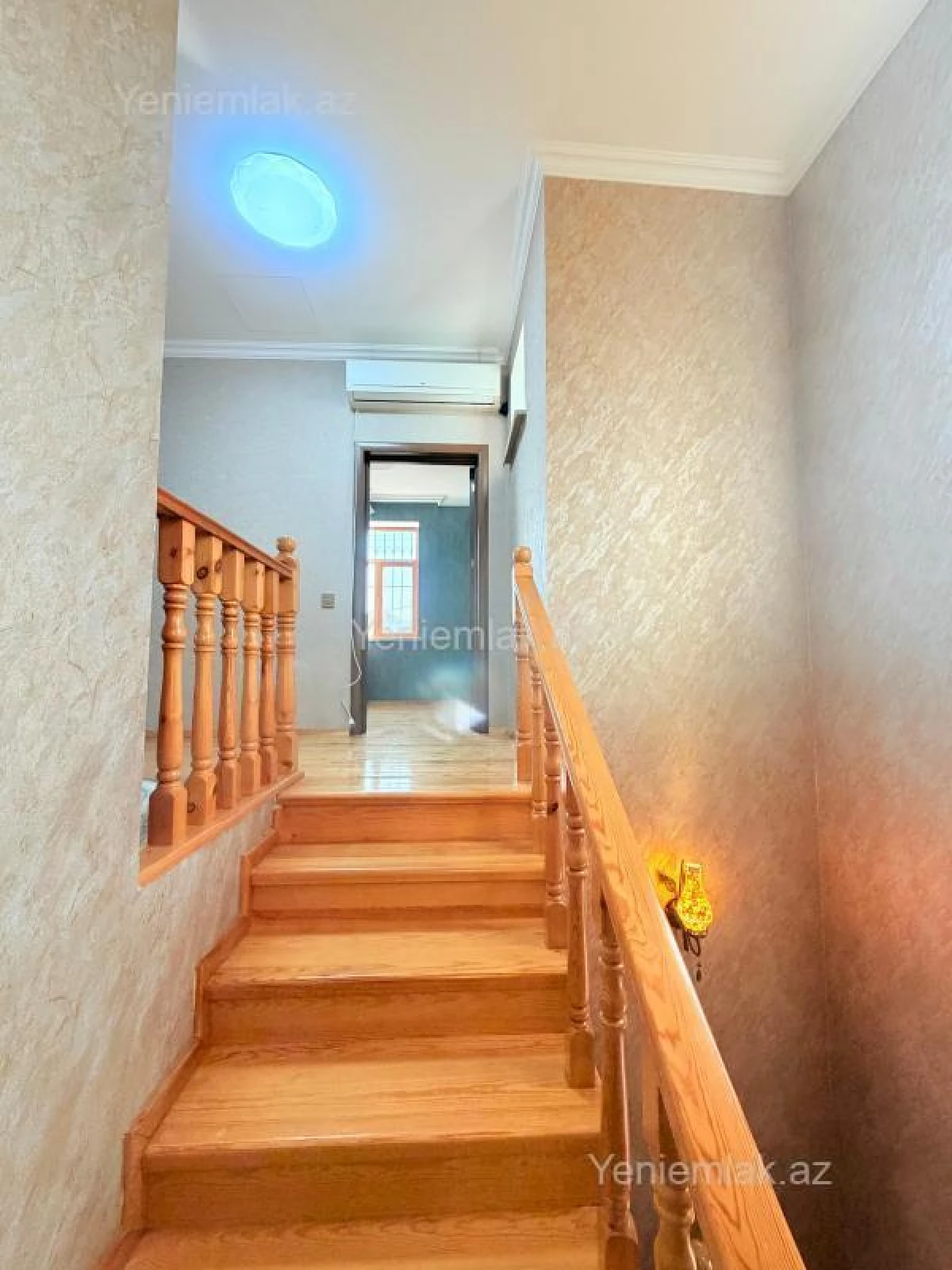 Satılır 4 otaqlı həyət evi 140 m²