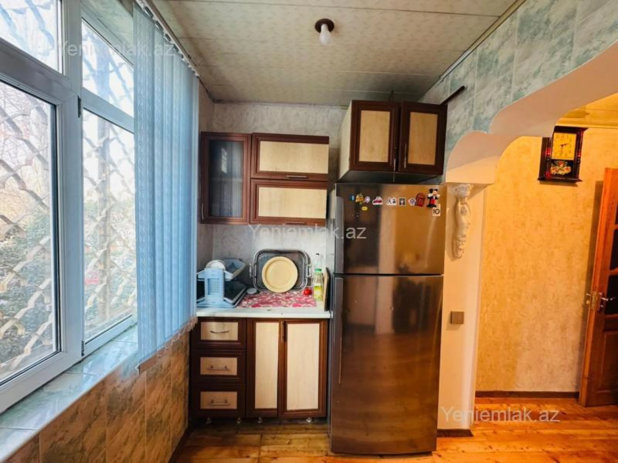 Satılır 3 otaqlı köhnə tikili 90 m²