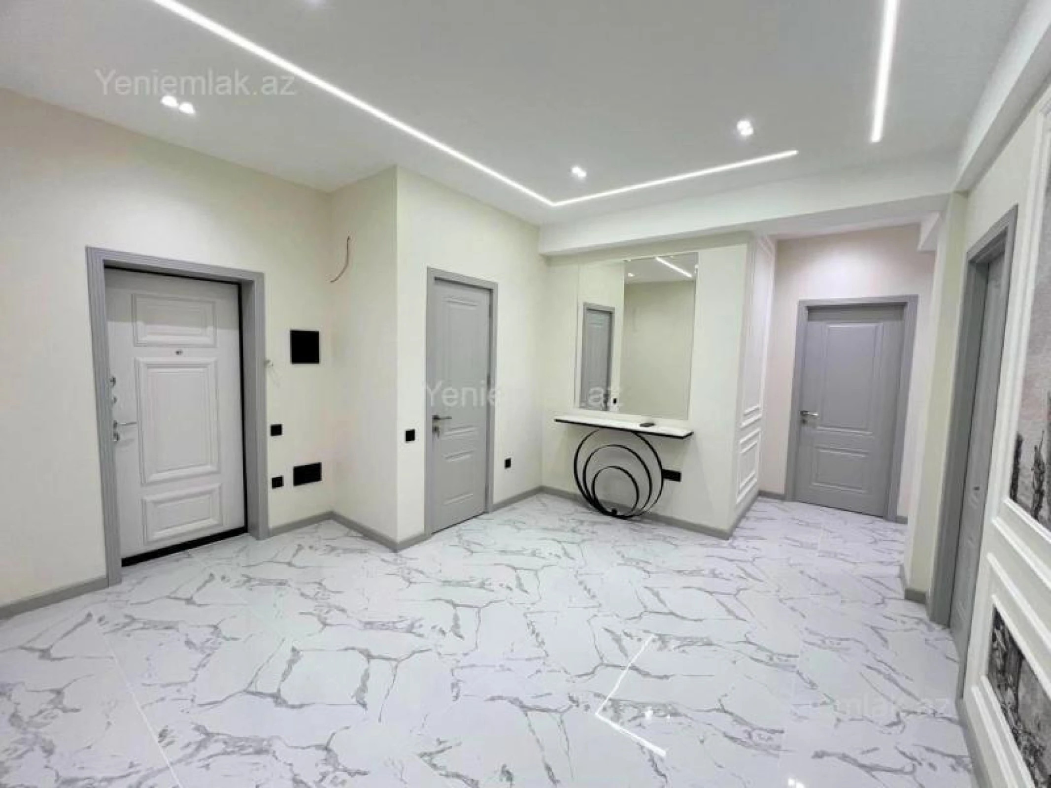 Satılır 4 otaqlı yeni tikili 192 m²