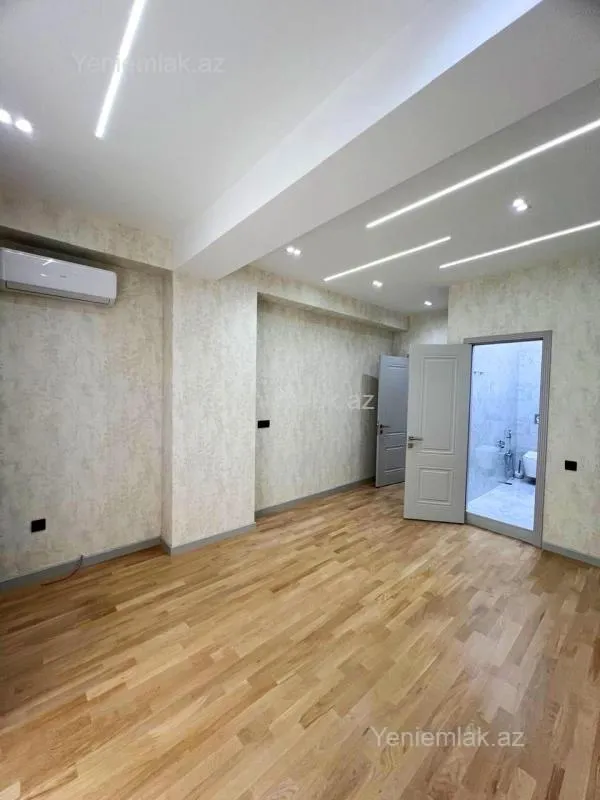 Satılır 4 otaqlı yeni tikili 192 m²