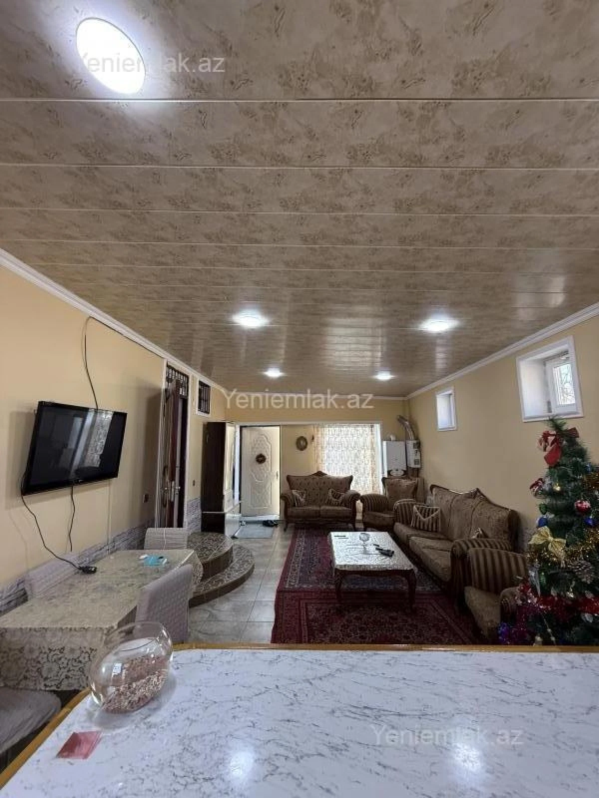 Satılır 4 otaqlı həyət evi 200 m²