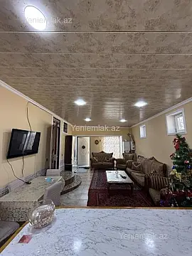 Satılır 4 otaqlı həyət evi 200 m²