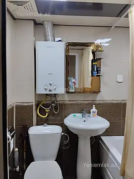 Satılır 2 otaqlı köhnə tikili 40 m²