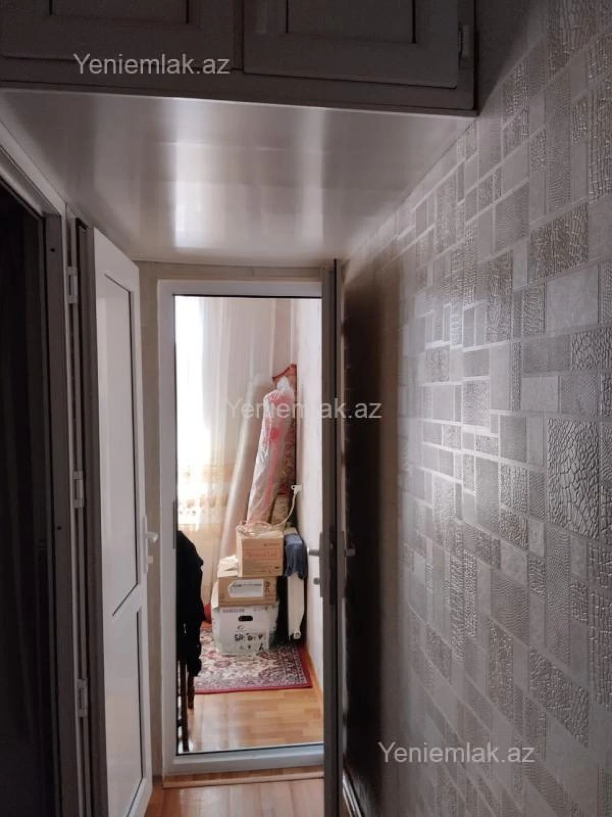 Satılır 2 otaqlı köhnə tikili 40 m²