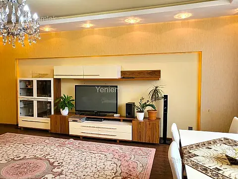 Satılır 4 otaqlı yeni tikili 178 m²