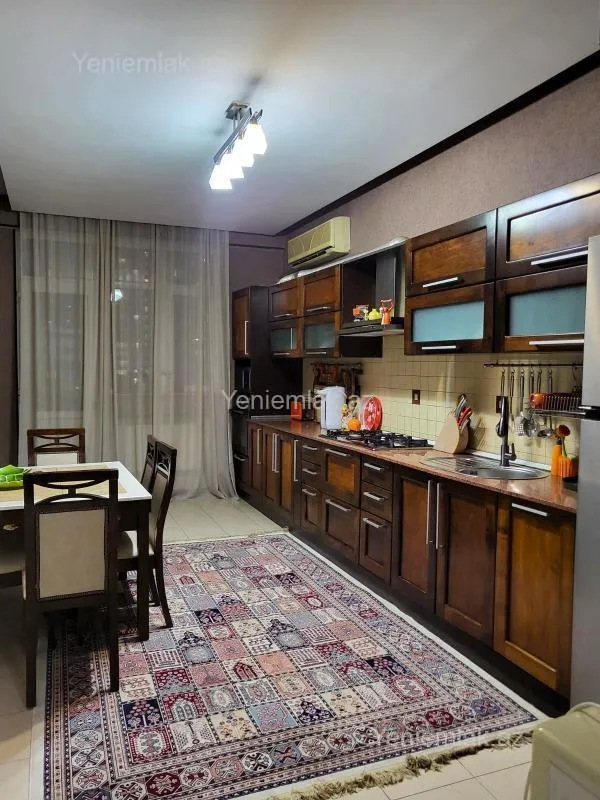 Satılır 4 otaqlı yeni tikili 178 m²
