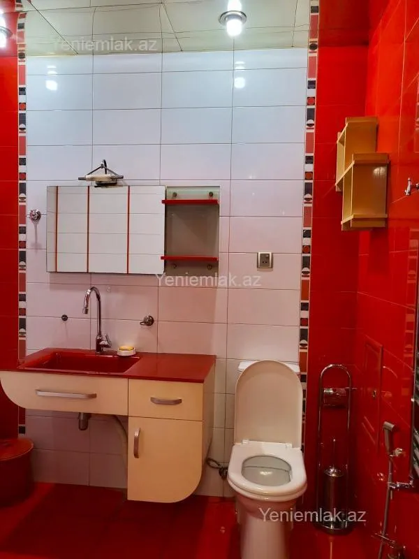 Satılır 4 otaqlı yeni tikili 178 m²