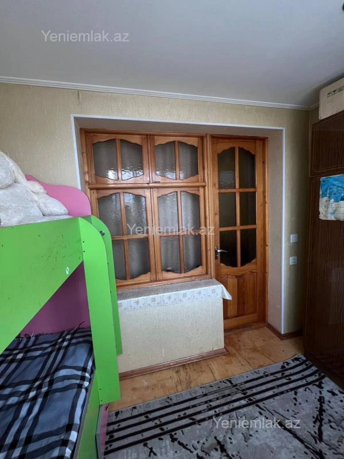 Satılır 2 otaqlı köhnə tikili 62 m²
