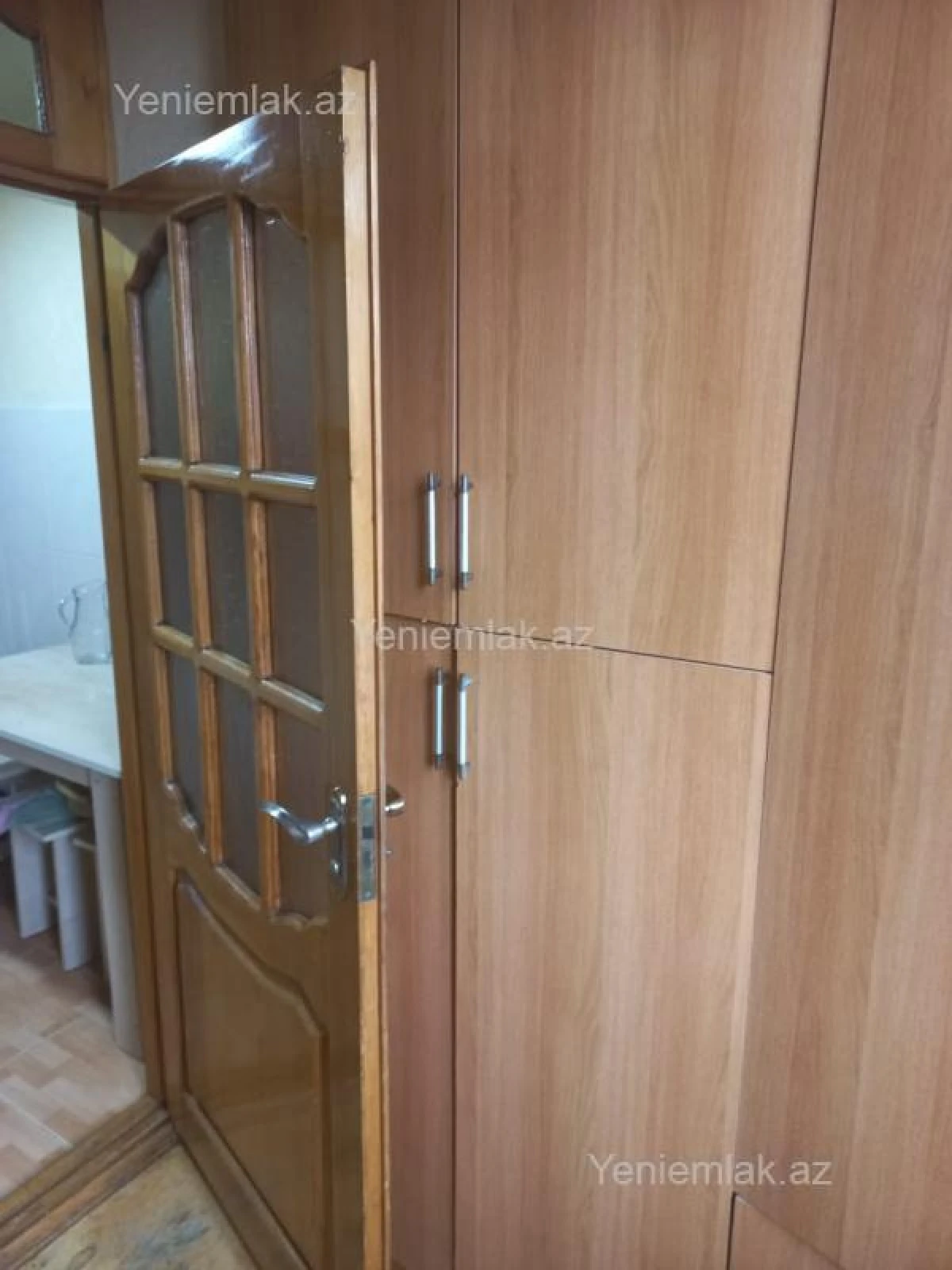 Satılır 2 otaqlı köhnə tikili 62 m²