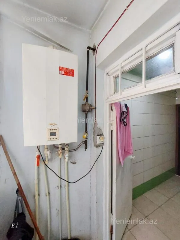 Satılır 3 otaqlı köhnə tikili 69 m²