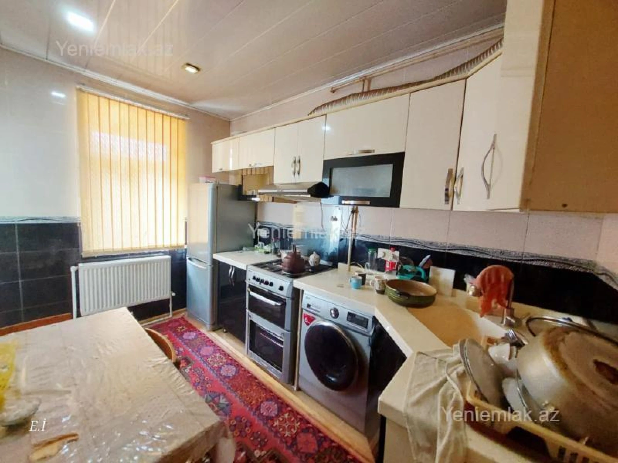 Satılır 3 otaqlı köhnə tikili 69 m²