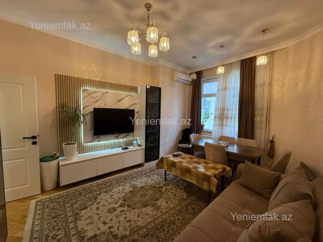 Satılır 2 otaqlı yeni tikili 56 m²