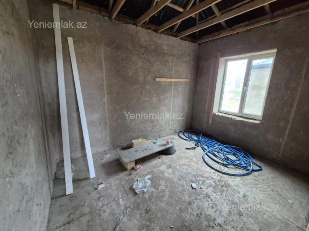 Satılır 3 otaqlı həyət evi 70 m²