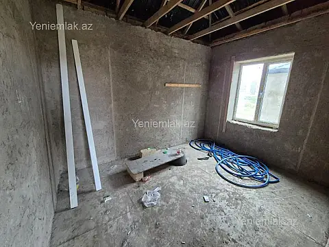 Satılır 3 otaqlı həyət evi 70 m²