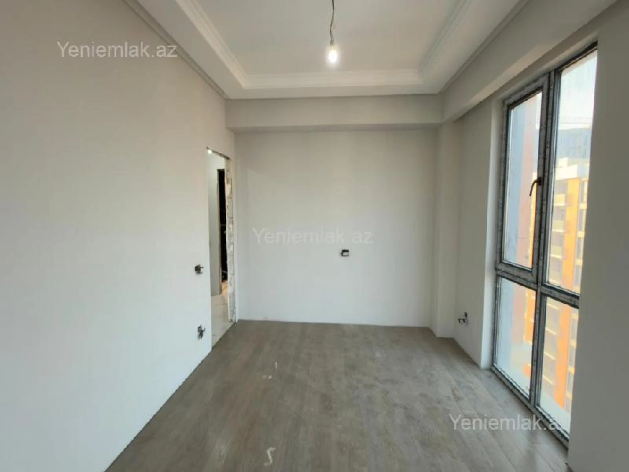 Satılır 2 otaqlı yeni tikili 56 m²