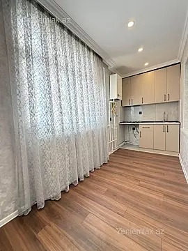 Satılır 2 otaqlı köhnə tikili 42 m²