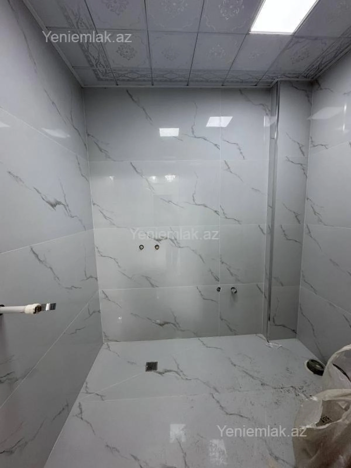 Satılır 2 otaqlı yeni tikili 55 m²