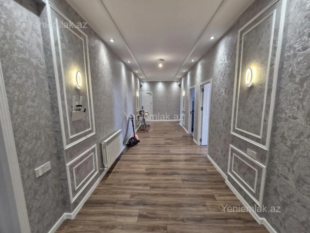 Satılır 3 otaqlı yeni tikili 122 m²