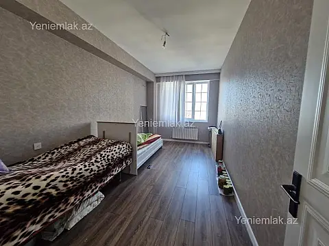 Satılır 3 otaqlı yeni tikili 122 m²