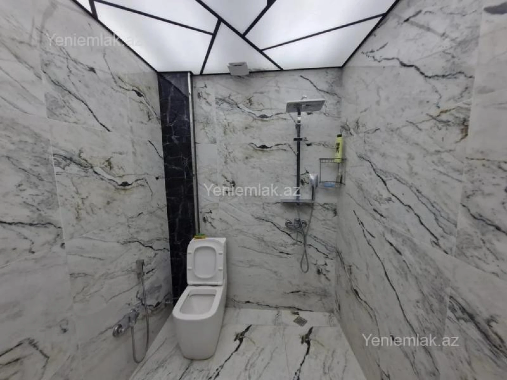 Satılır 3 otaqlı yeni tikili 122 m²