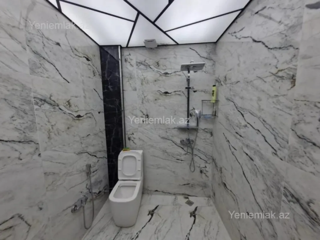 Satılır 3 otaqlı yeni tikili 122 m²