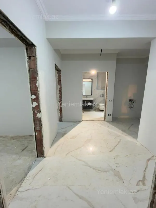 Satılır 2 otaqlı yeni tikili 63 m²