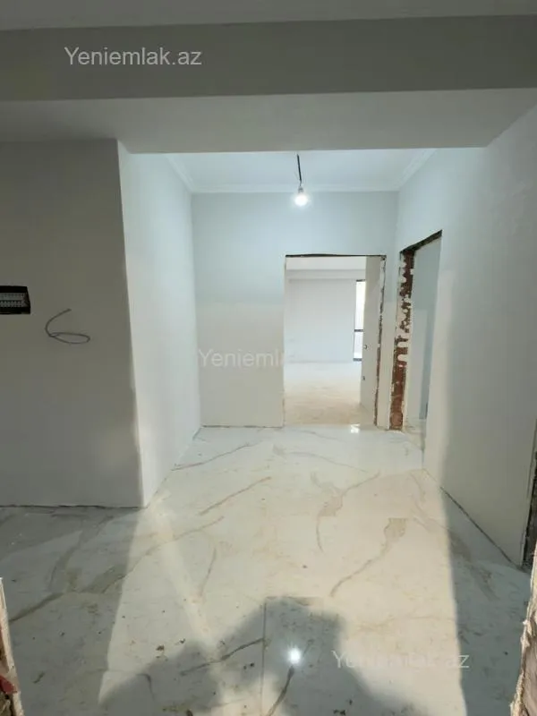 Satılır 2 otaqlı yeni tikili 63 m²