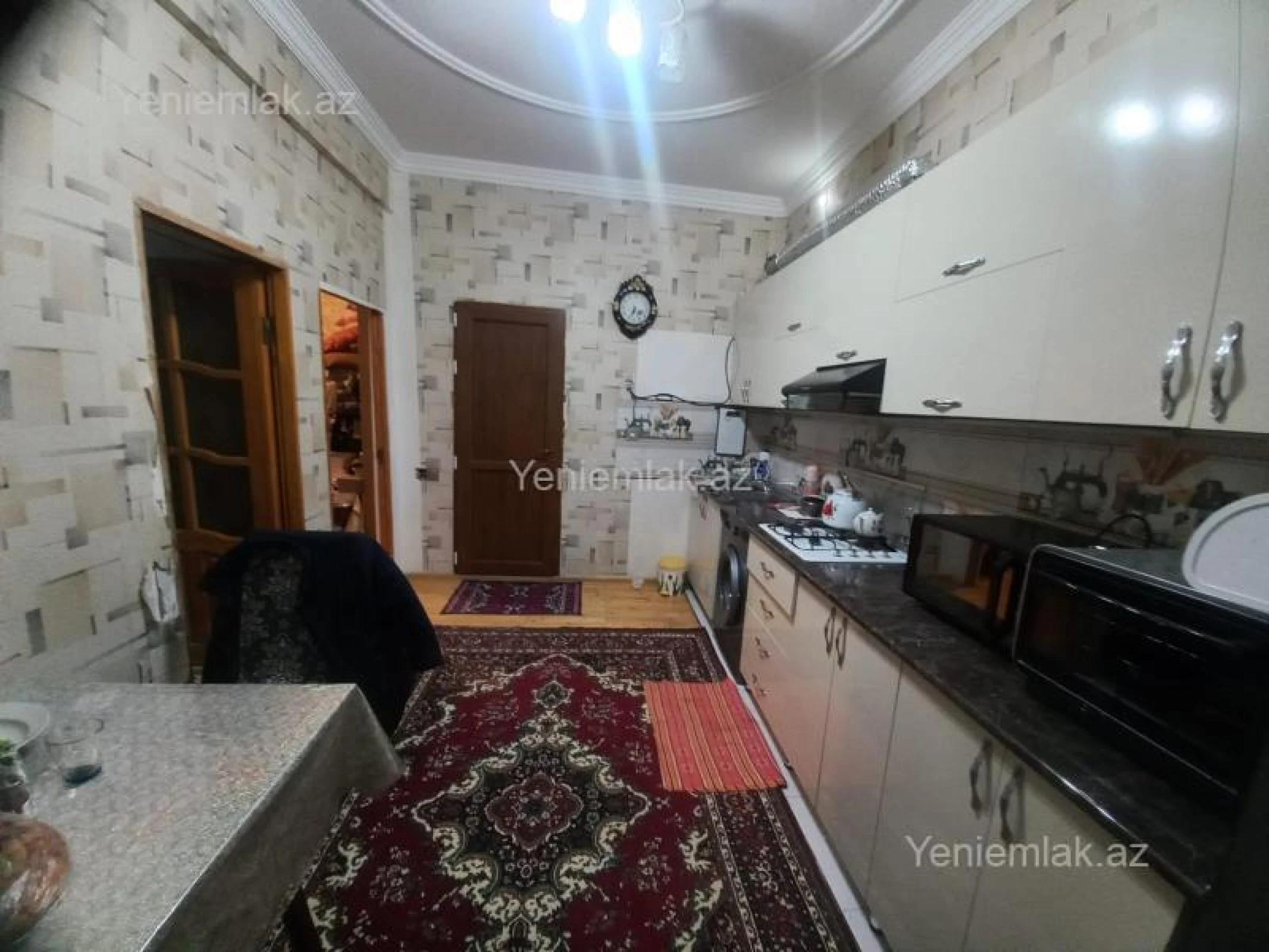 Satılır 3 otaqlı yeni tikili 65 m²
