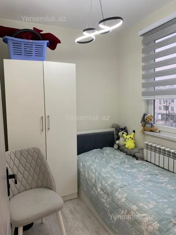 Satılır 3 otaqlı köhnə tikili 42 m²