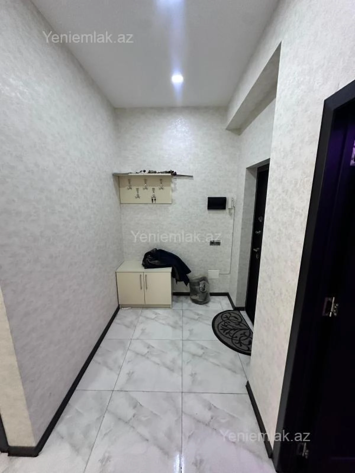 Satılır 3 otaqlı köhnə tikili 94 m²
