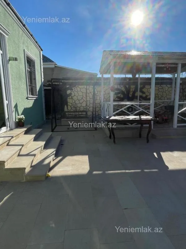 Satılır 3 otaqlı həyət evi 90 m²