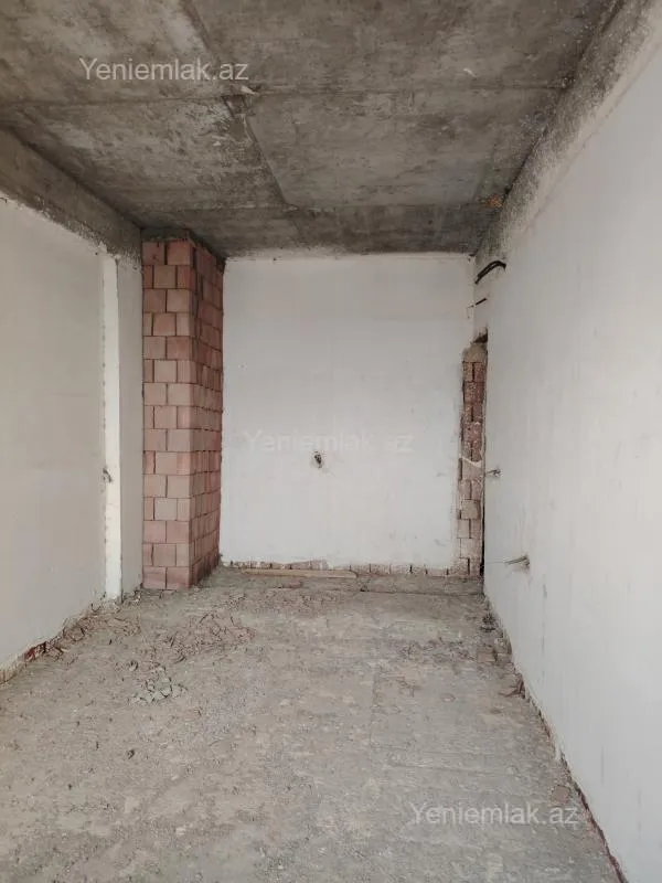 Satılır 3 otaqlı yeni tikili 128.5 m²