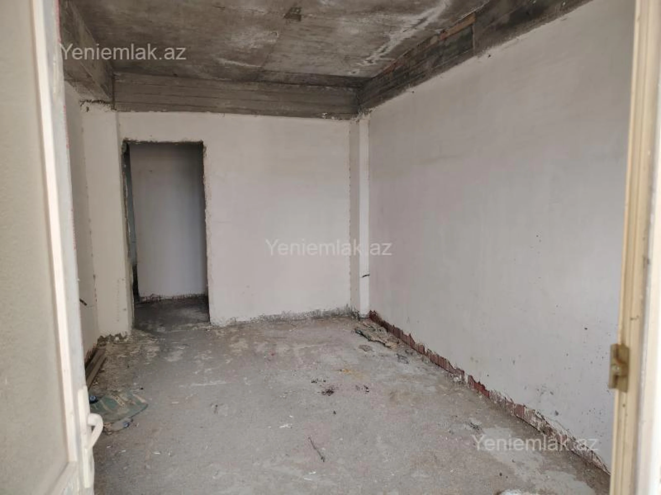 Satılır 3 otaqlı yeni tikili 128.5 m²