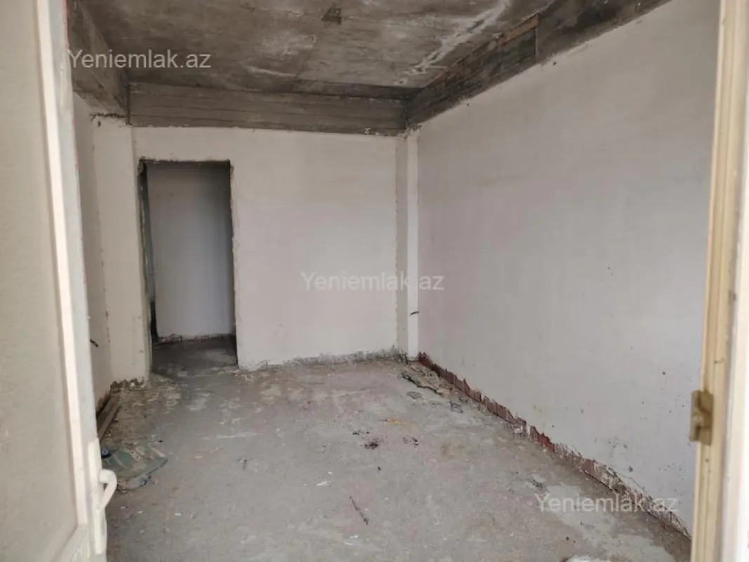 Satılır 3 otaqlı yeni tikili 128.5 m²