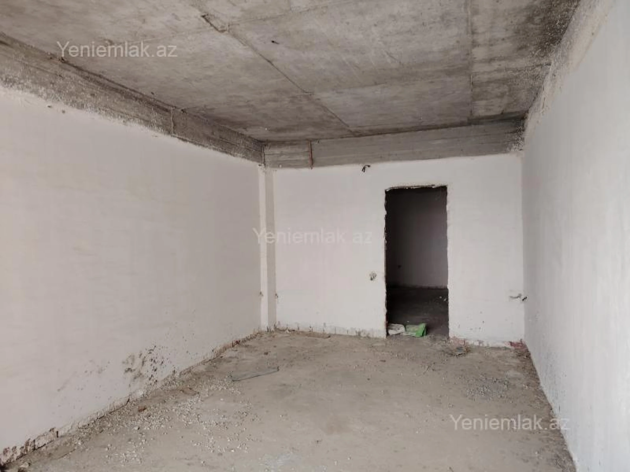 Satılır 3 otaqlı yeni tikili 128.5 m²