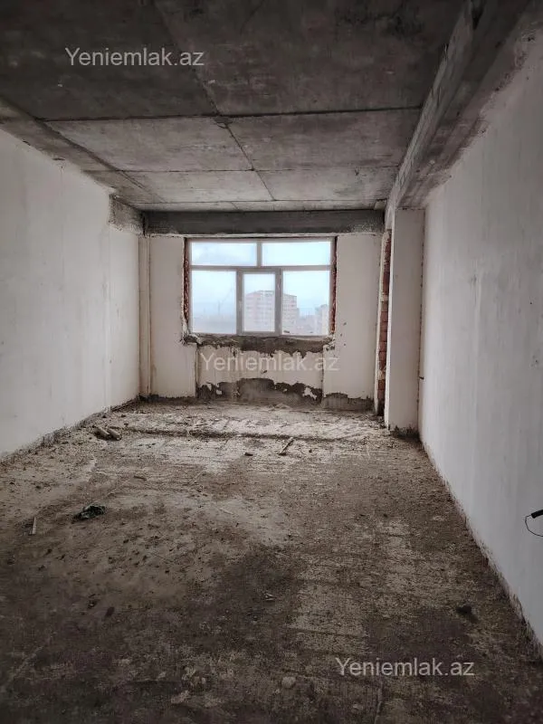 Satılır 3 otaqlı yeni tikili 128.5 m²