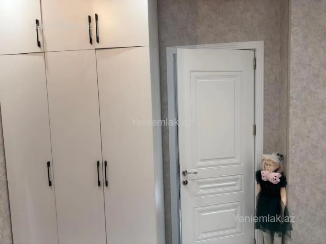 Satılır 3 otaqlı yeni tikili 90 m²