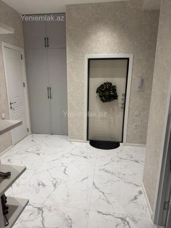 Satılır 3 otaqlı yeni tikili 90 m²