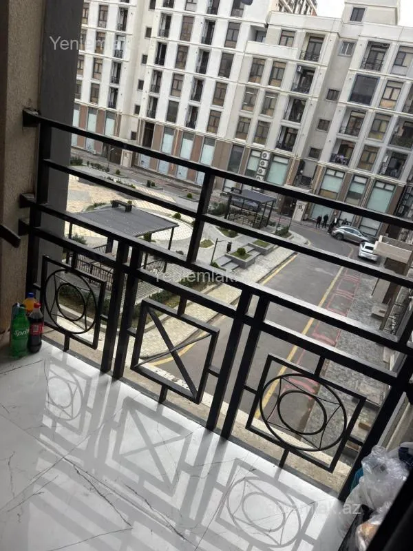 Satılır 3 otaqlı yeni tikili 90 m²