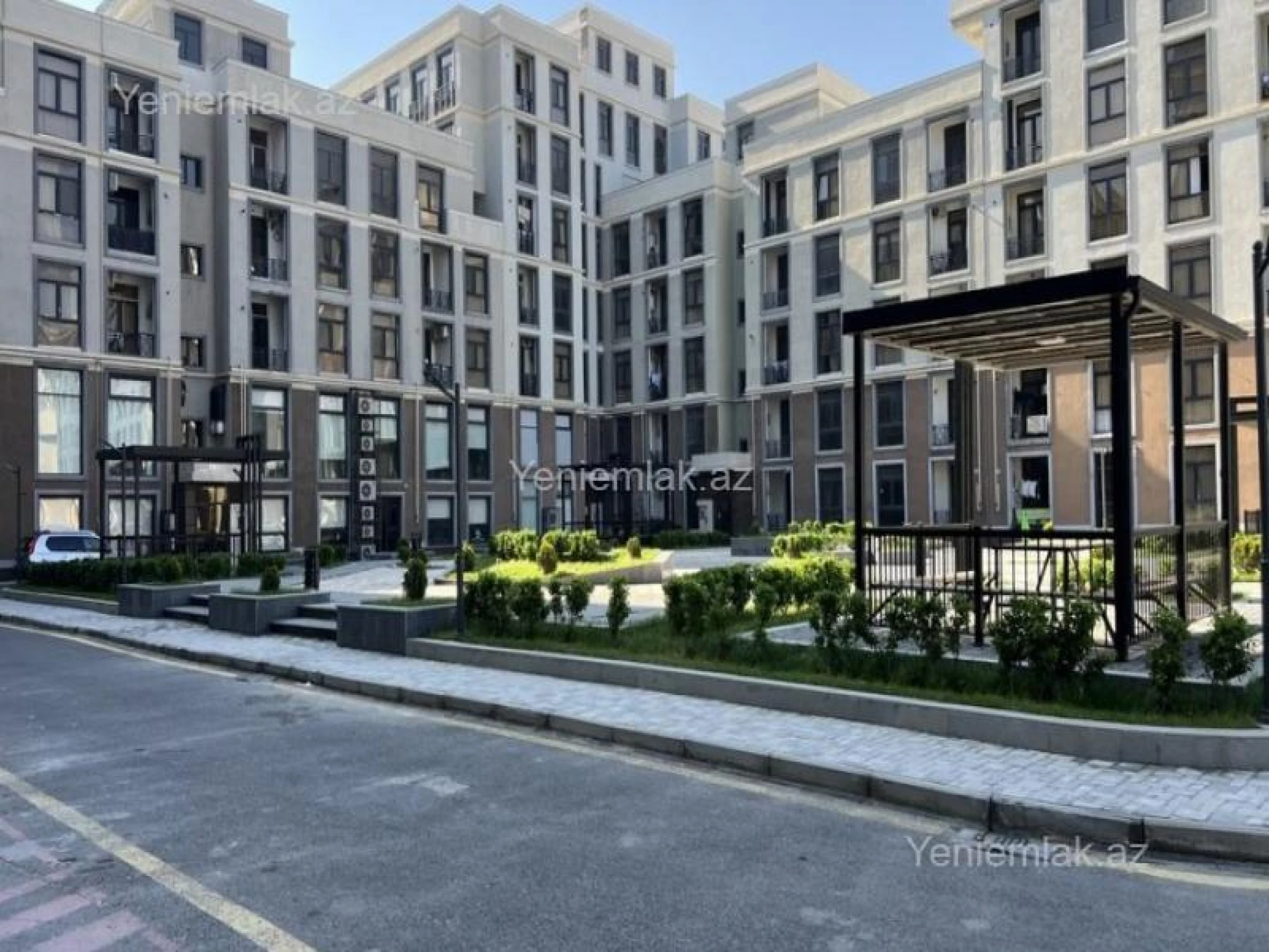 Satılır 3 otaqlı yeni tikili 90 m²