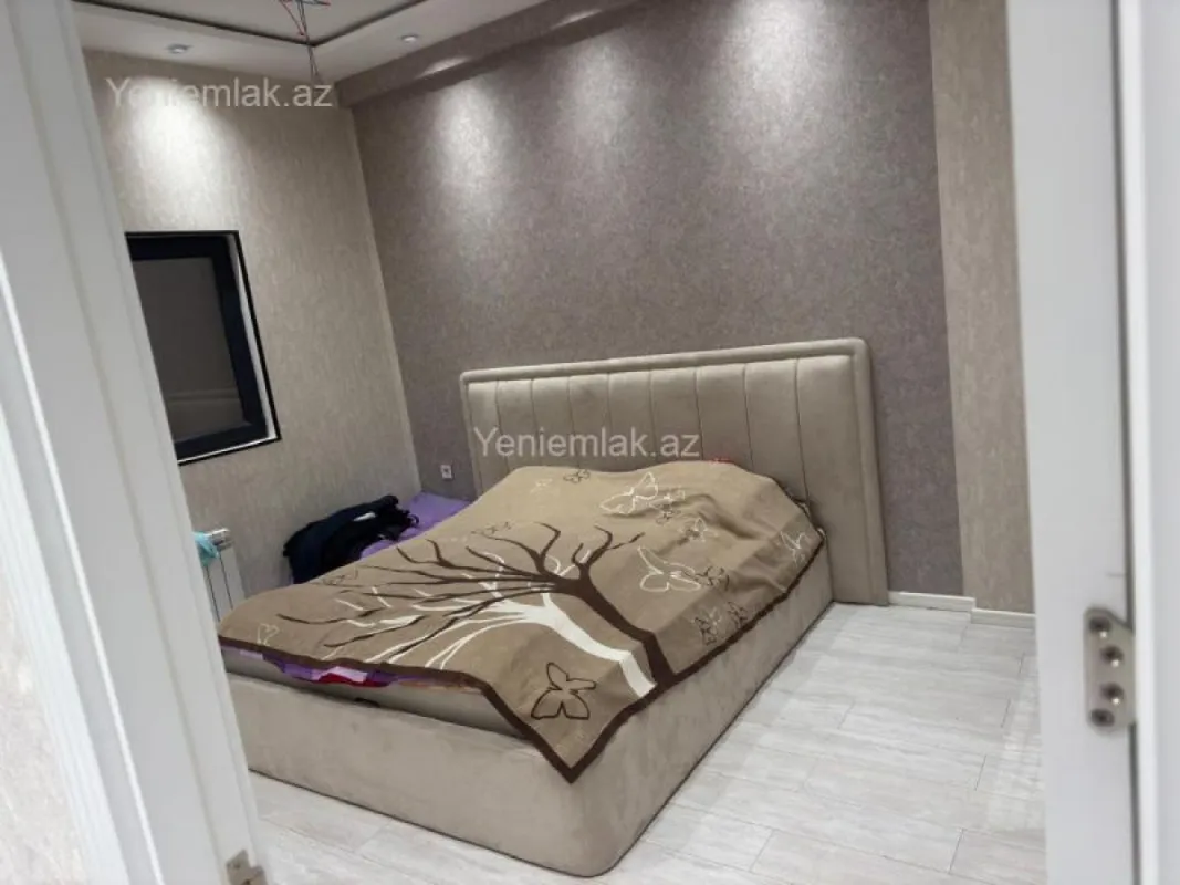 Satılır 3 otaqlı yeni tikili 90 m²