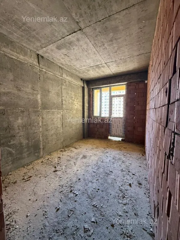 Satılır 2 otaqlı yeni tikili 86 m²