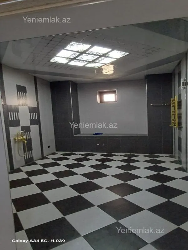 Satılır 6 otaqlı həyət evi 450 m²