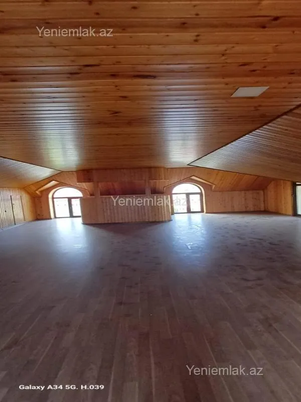 Satılır 6 otaqlı həyət evi 450 m²