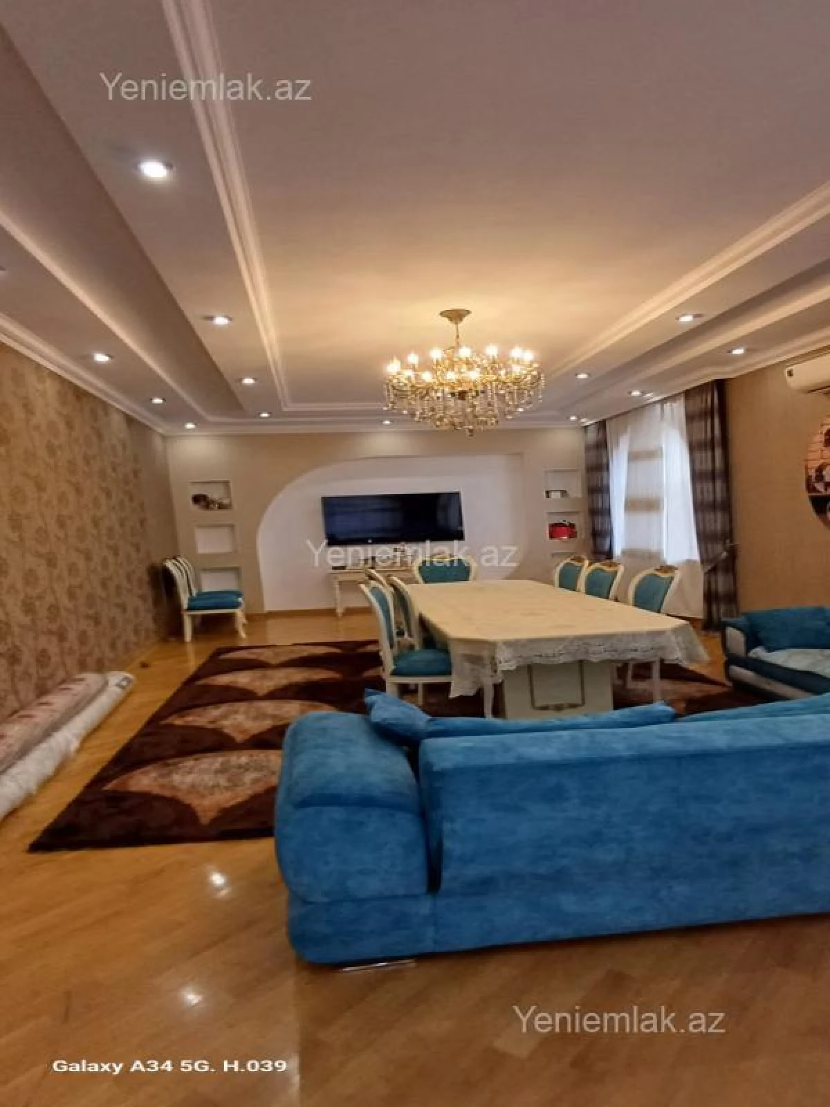 Satılır 6 otaqlı həyət evi 450 m²