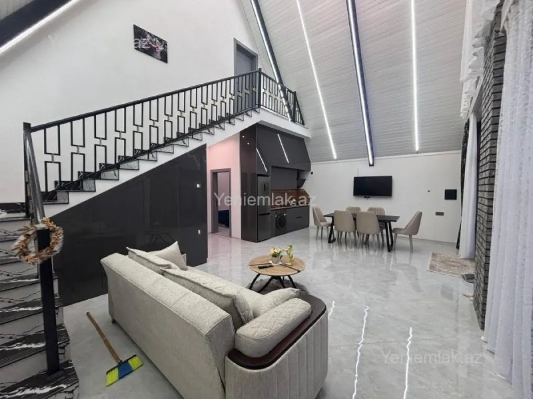 Satılır 4 otaqlı həyət evi 110 m²