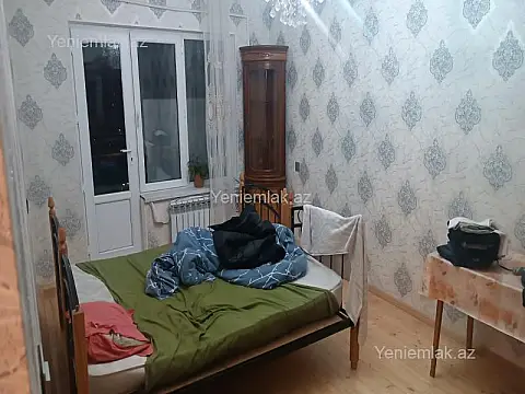 Satılır 2 otaqlı köhnə tikili 60 m²
