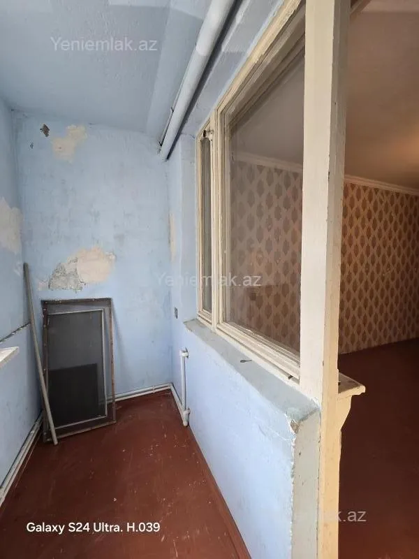 Satılır 2 otaqlı köhnə tikili 55 m²